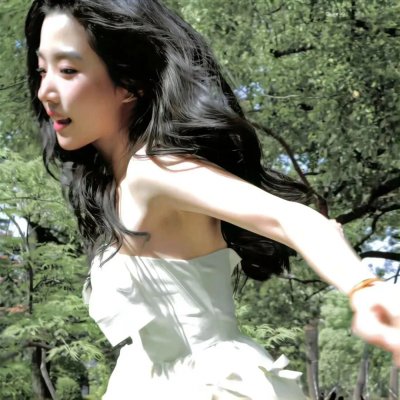 在阳光下腐烂